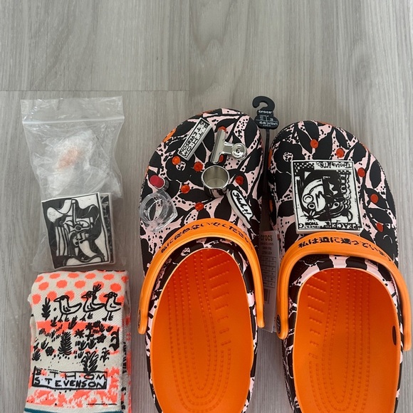 CROCS Other - Stance x B. Thom x Classic Clog 'Floral Stencil'
